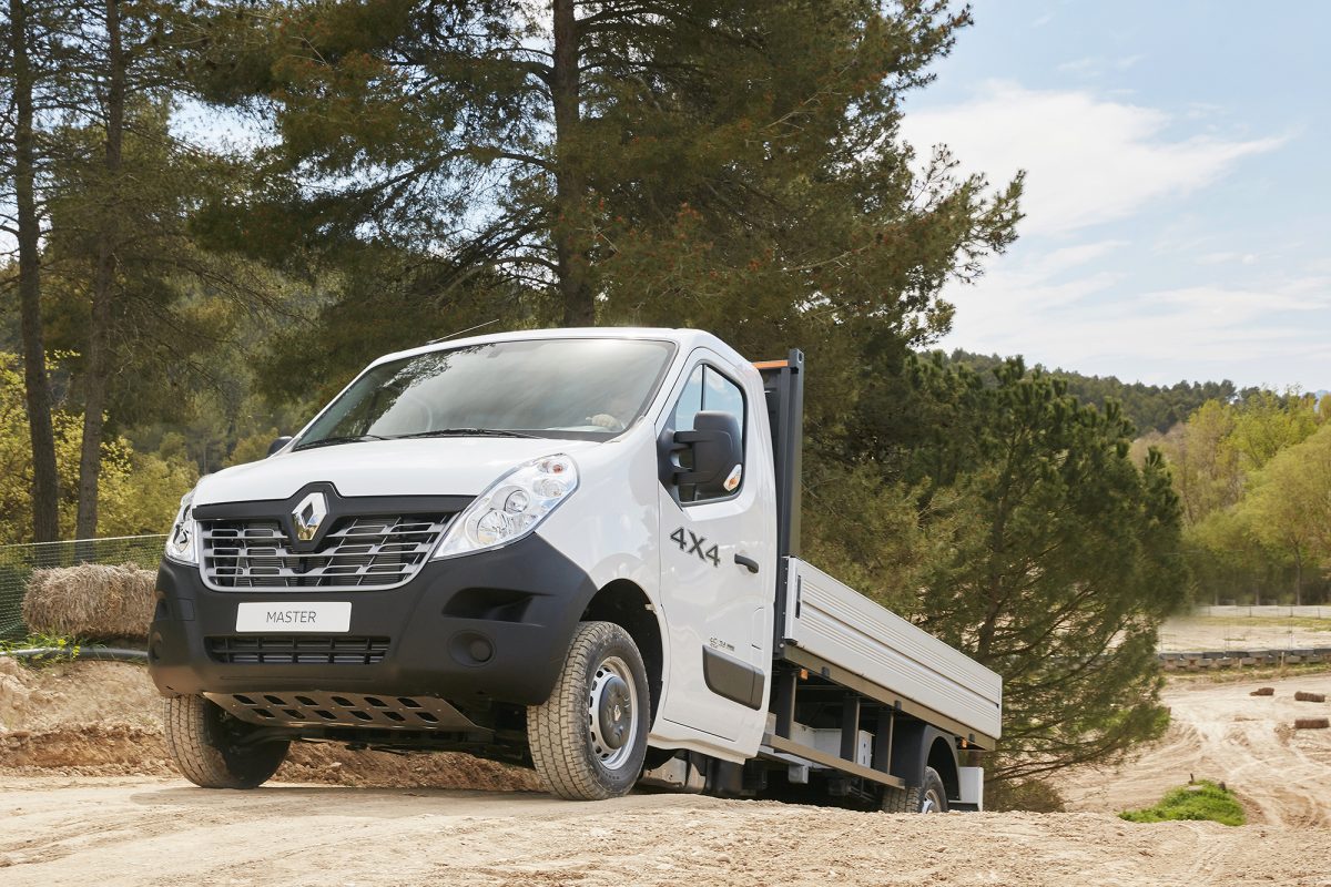 RENAULT
