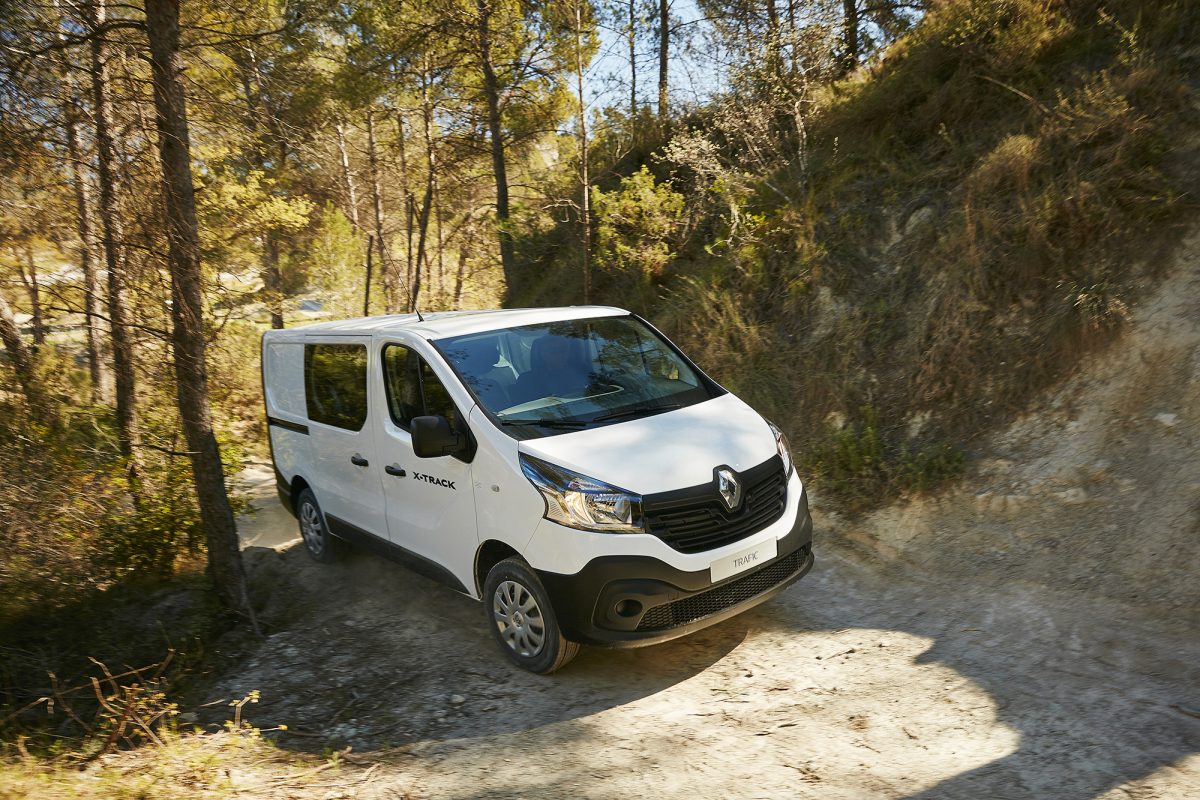 RENAULT