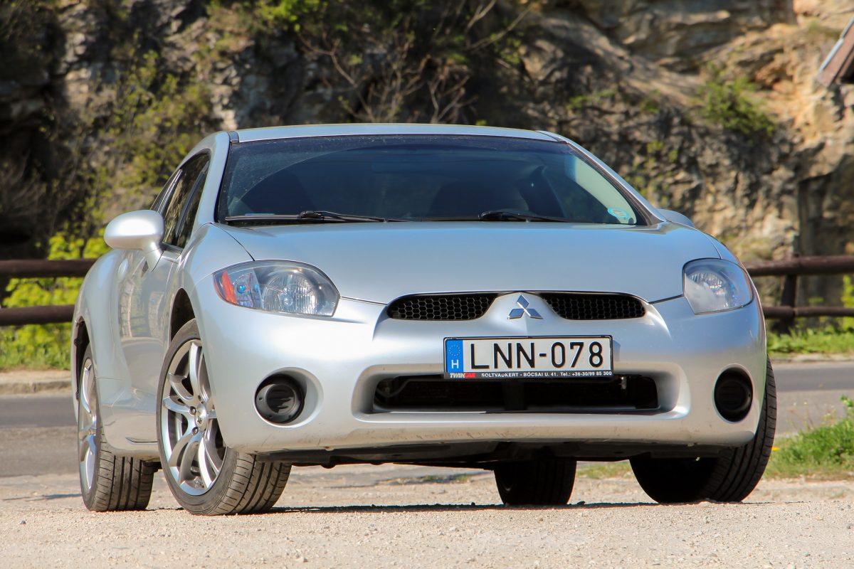 MITSUBISHI ECLIPSE