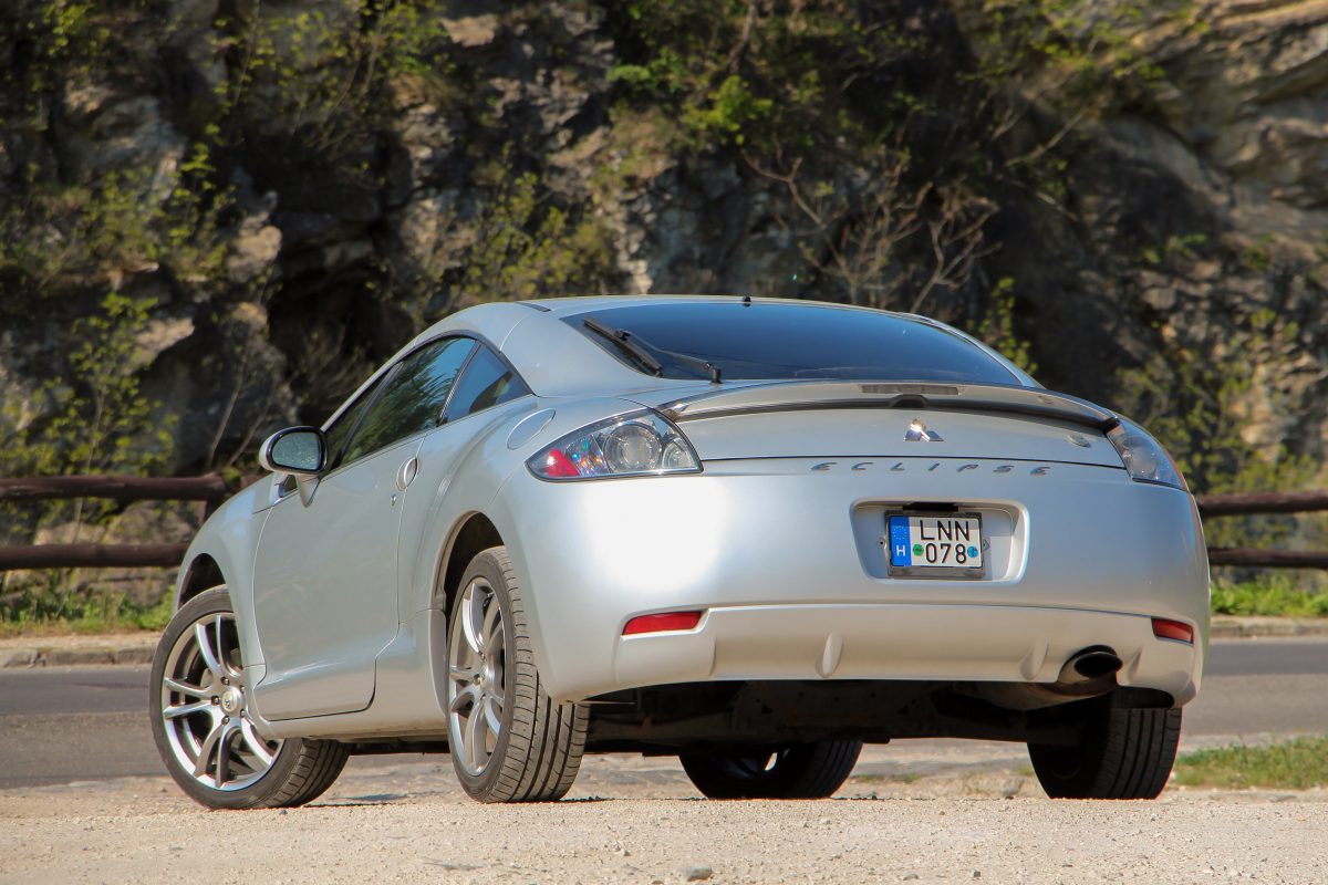 MITSUBISHI ECLIPSE