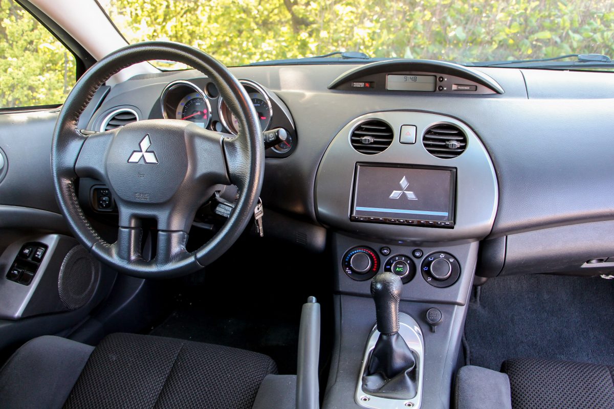 MITSUBISHI ECLIPSE