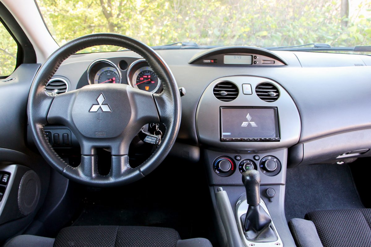MITSUBISHI ECLIPSE