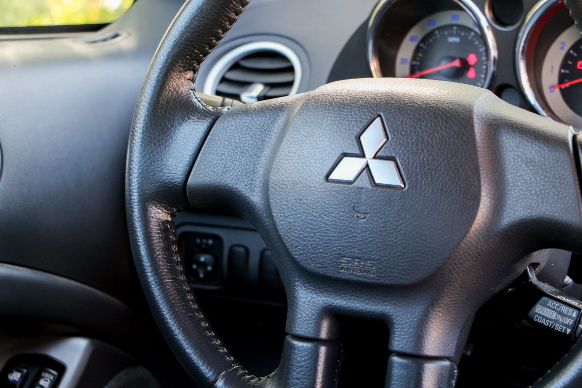 MITSUBISHI ECLIPSE