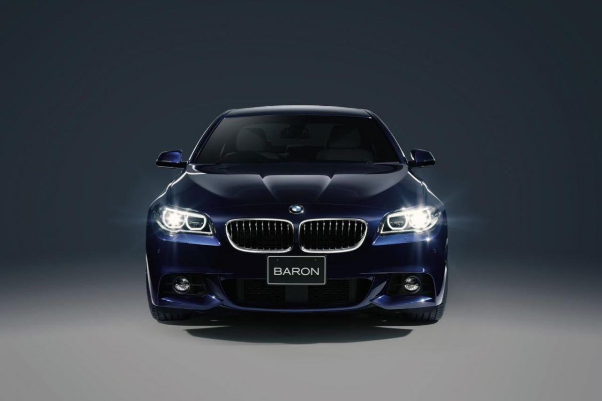 BMW 523