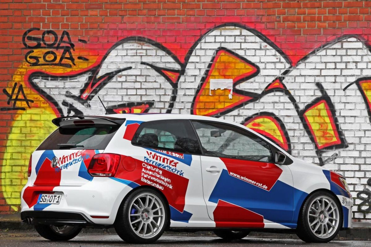 VOLKSWAGEN POLO