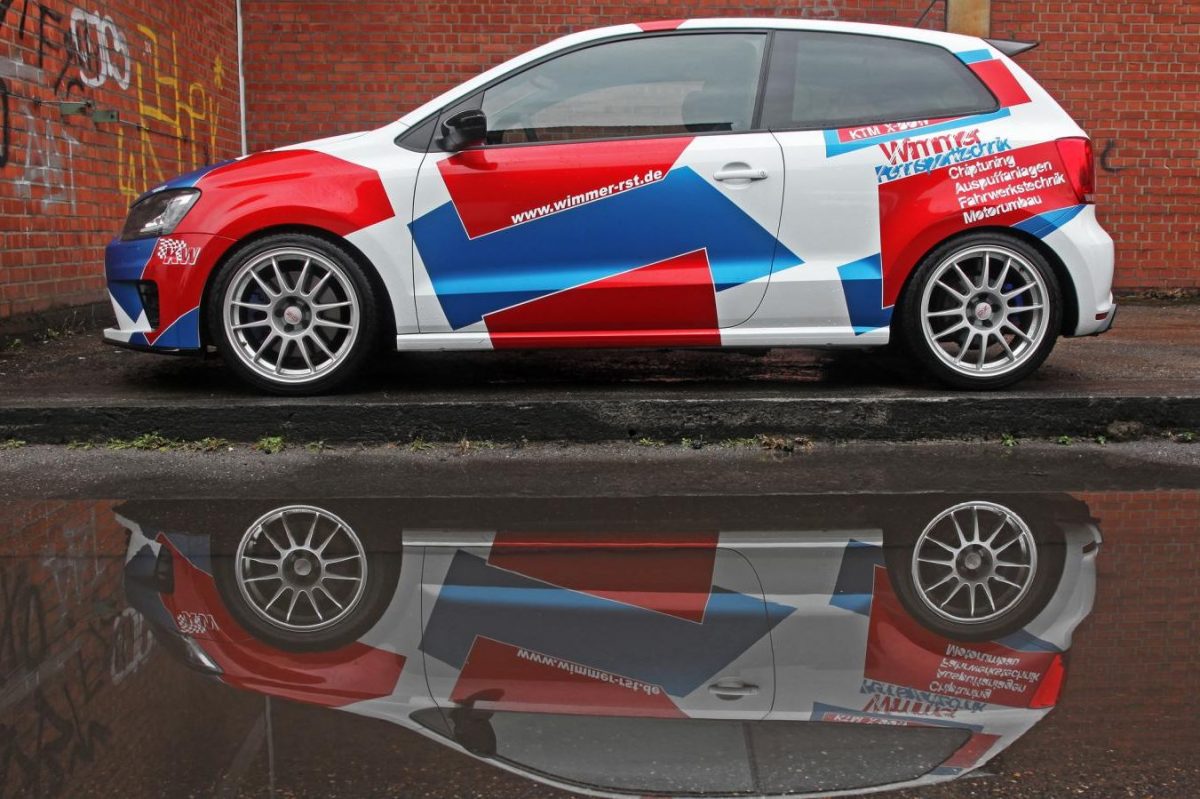 VOLKSWAGEN POLO