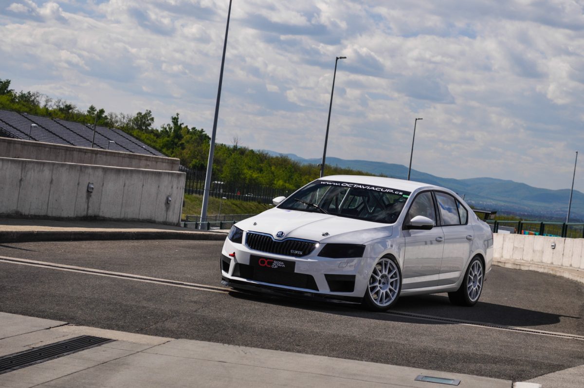 SKODA OCTAVIA