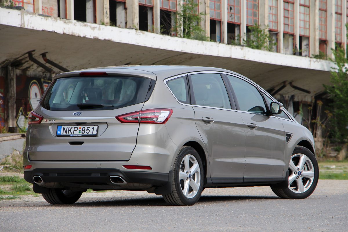 FORD S-MAX