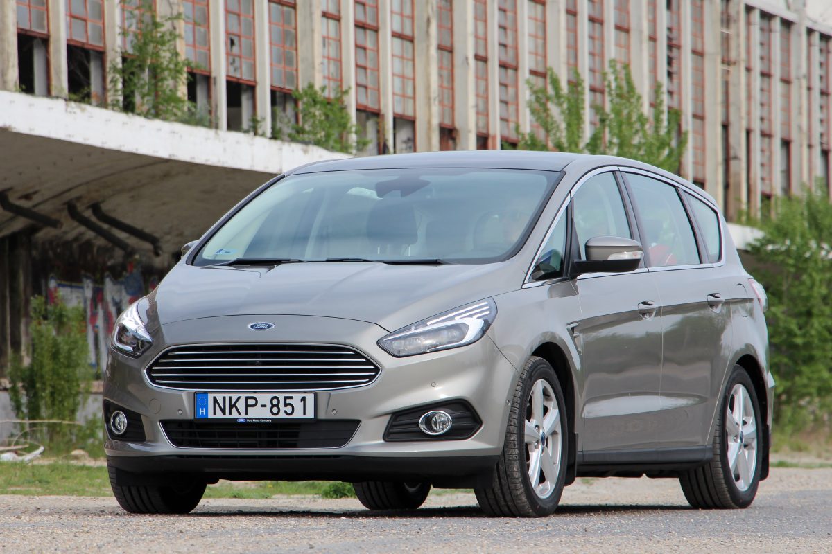 FORD S-MAX