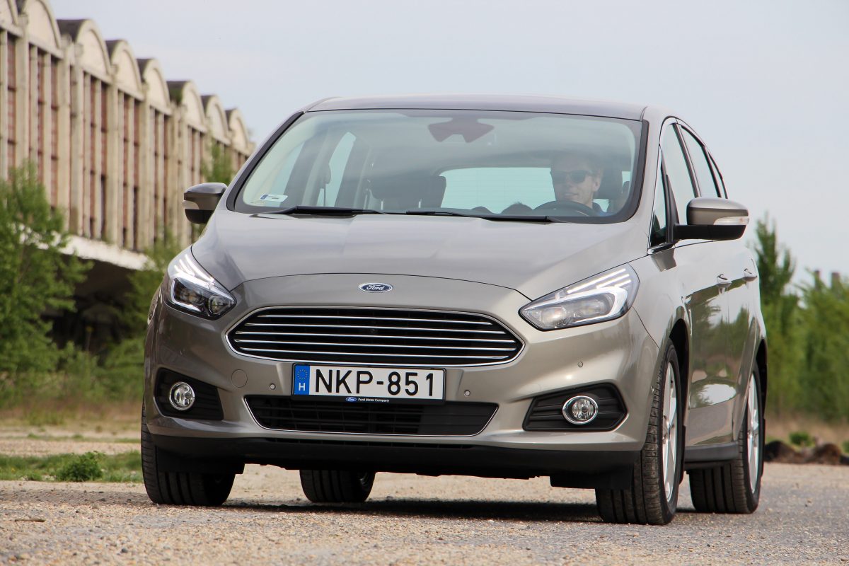 FORD S-MAX