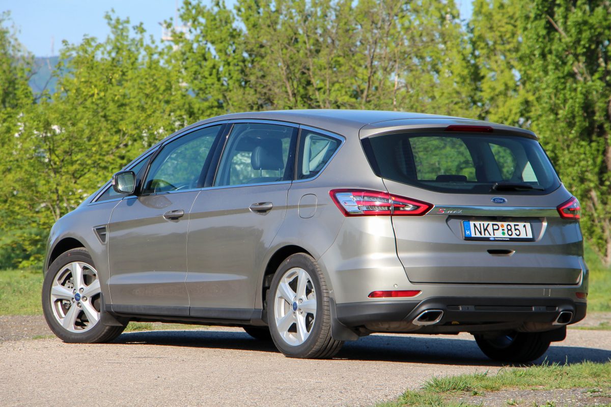 FORD S-MAX