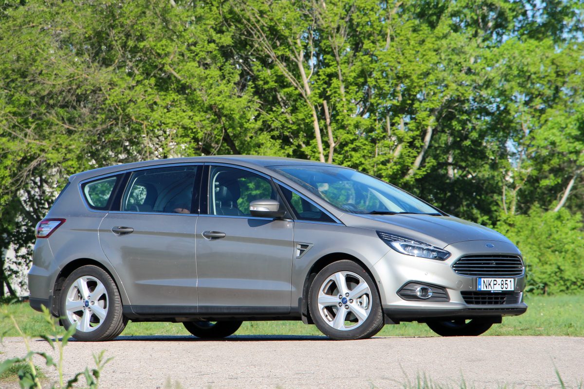 FORD S-MAX