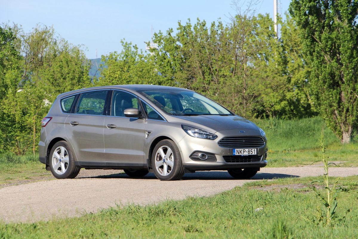 FORD S-MAX
