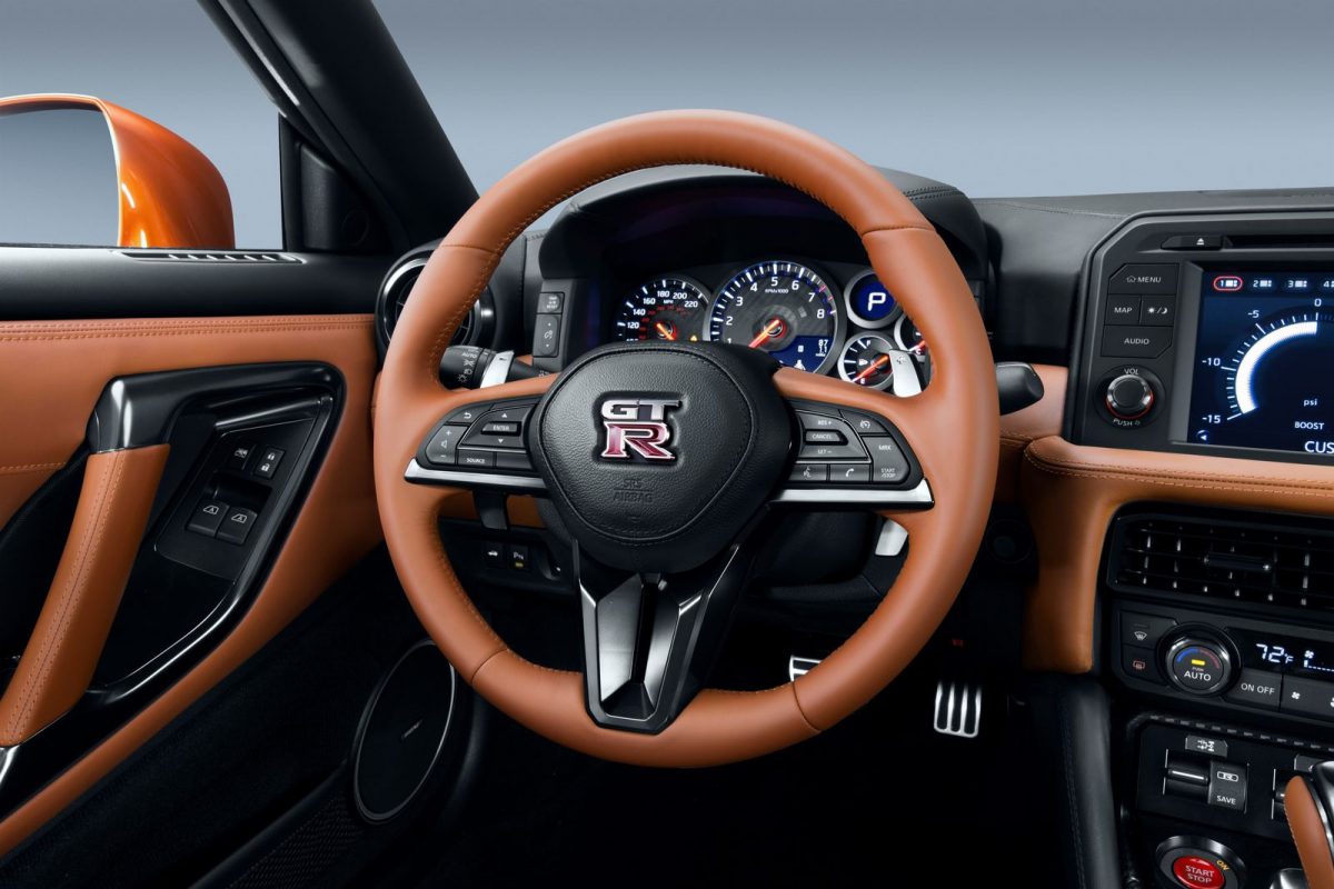 NISSAN GT-R