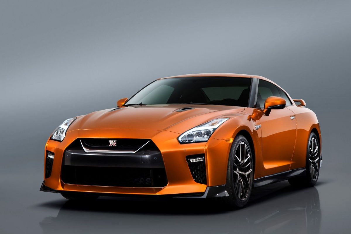 NISSAN GT-R