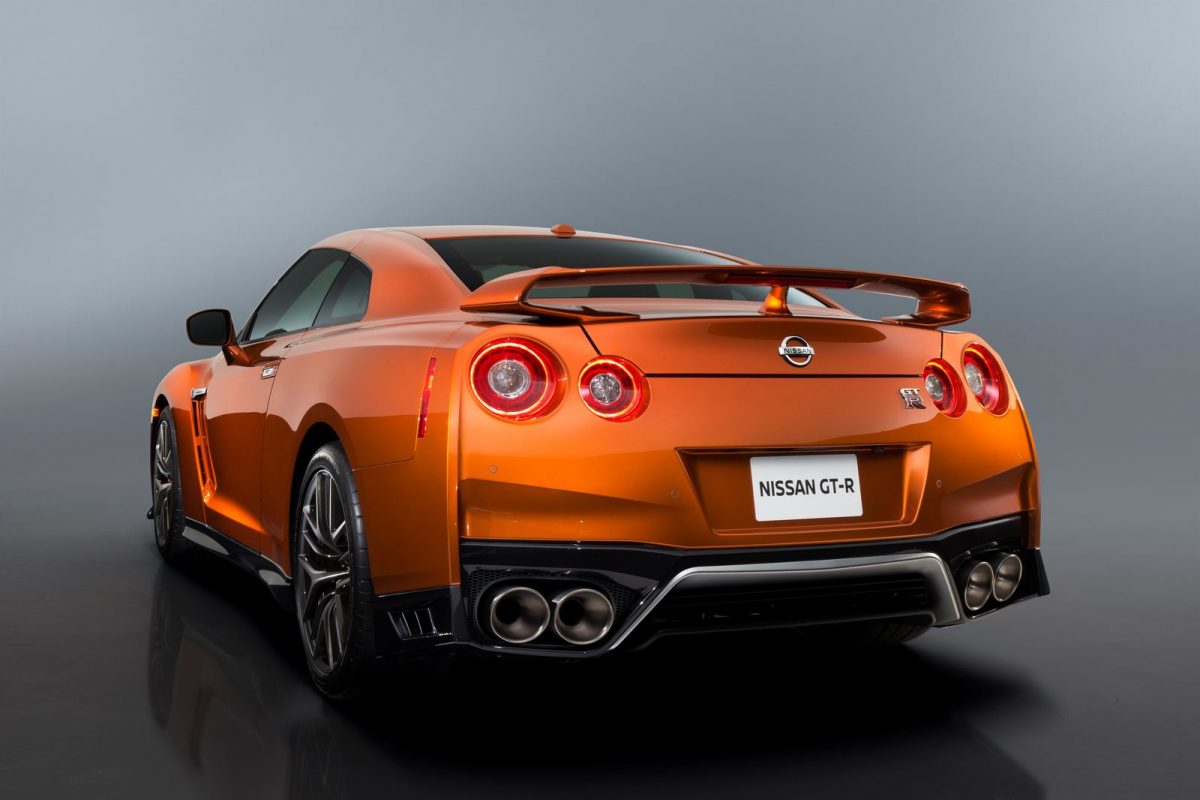 NISSAN GT-R