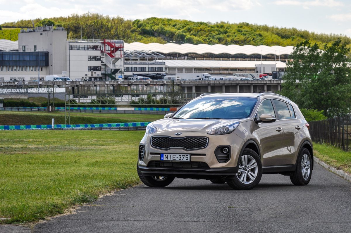 KIA SPORTAGE