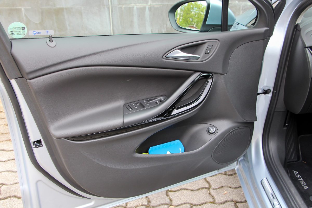 OPEL ASTRA
