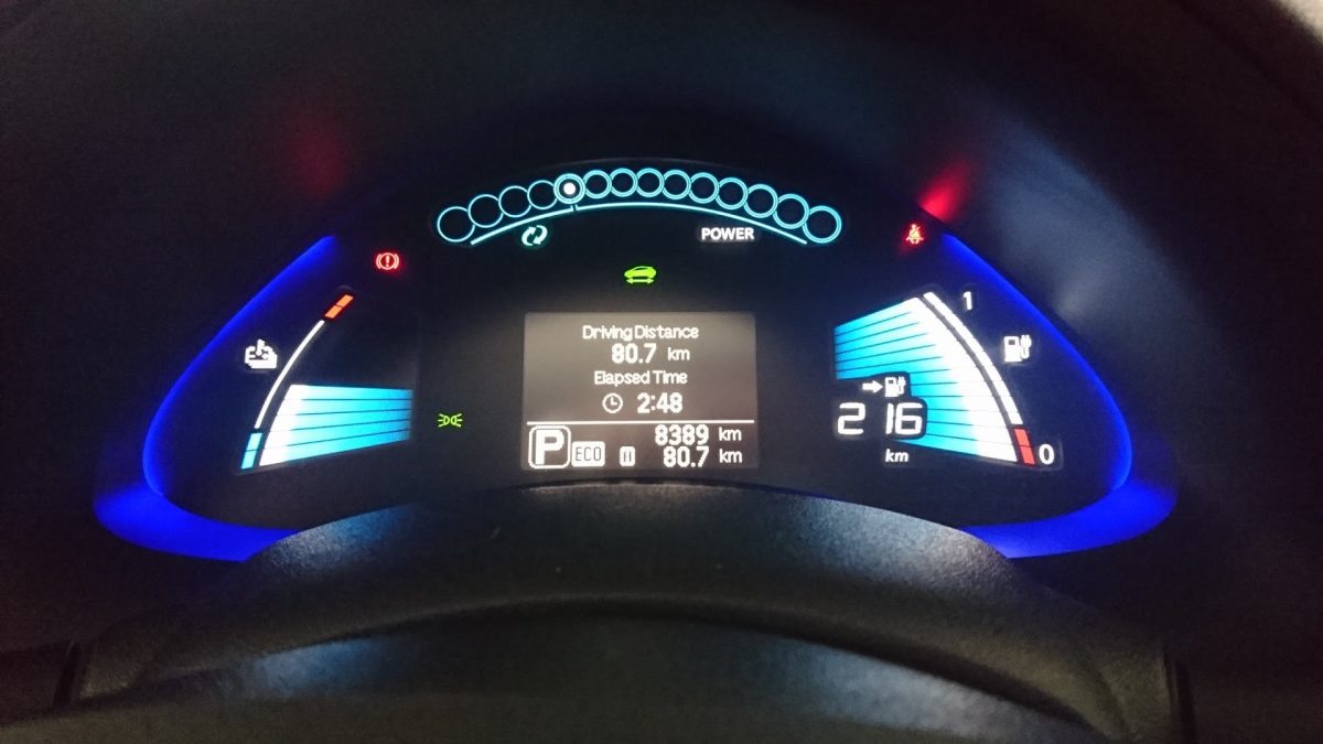 NISSAN LEAF