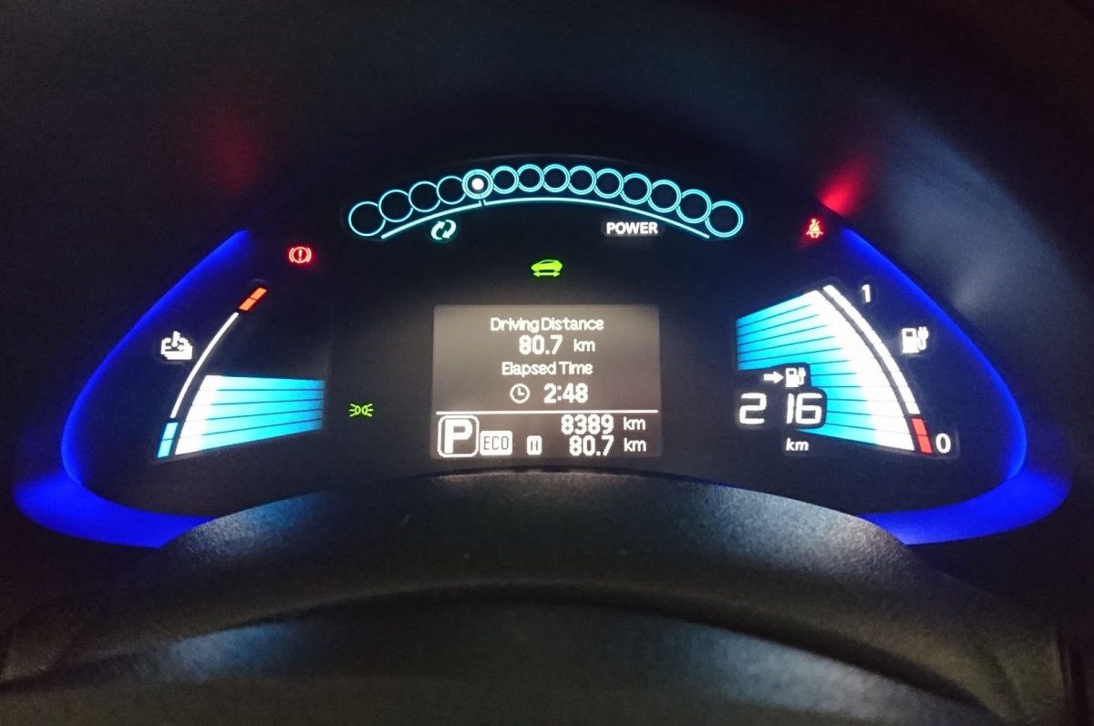 NISSAN LEAF