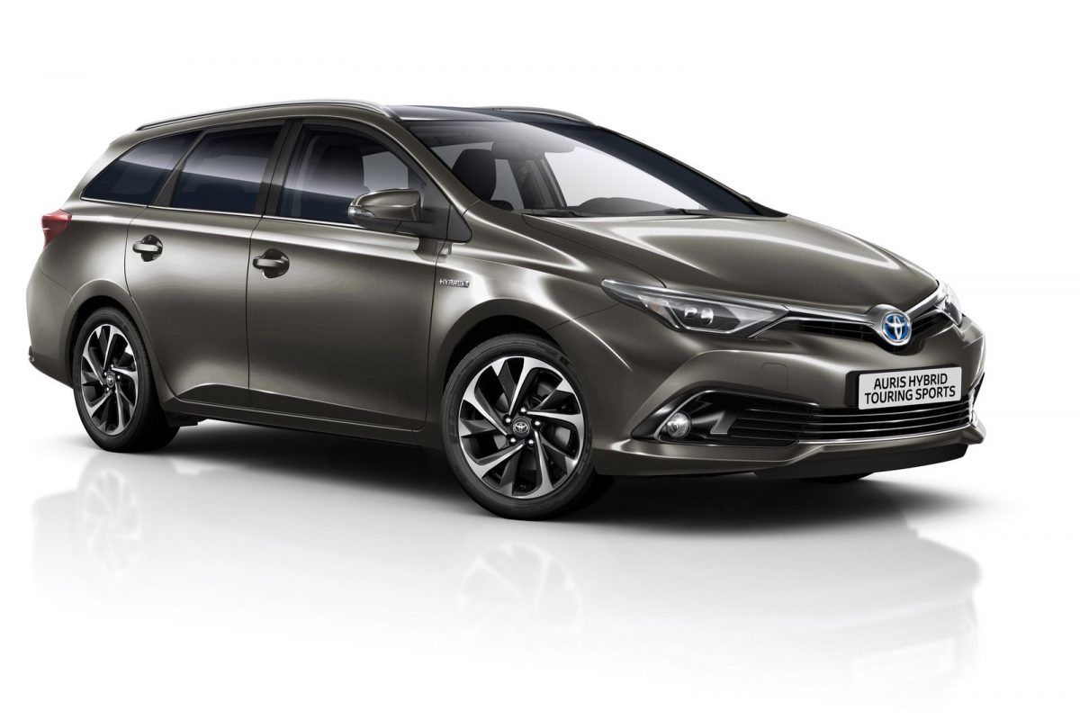 TOYOTA AURIS