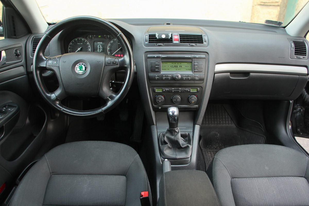 SKODA OCTAVIA