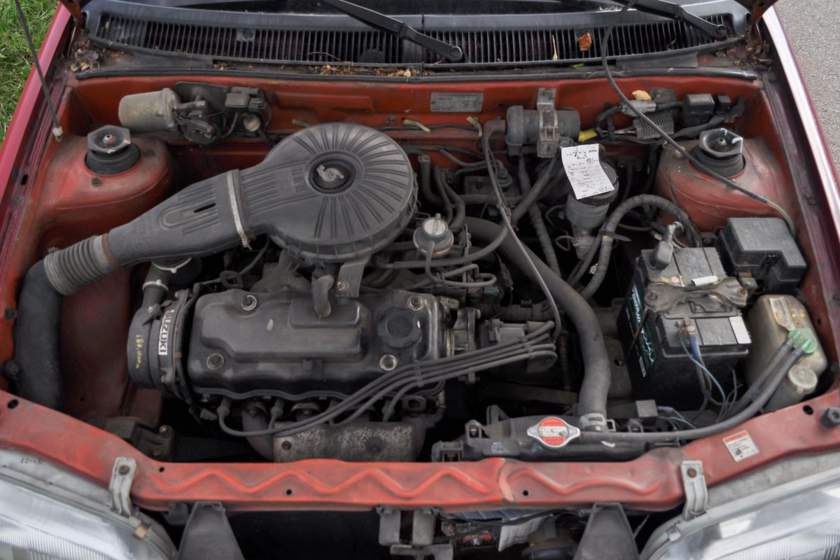SUZUKI SWIFT