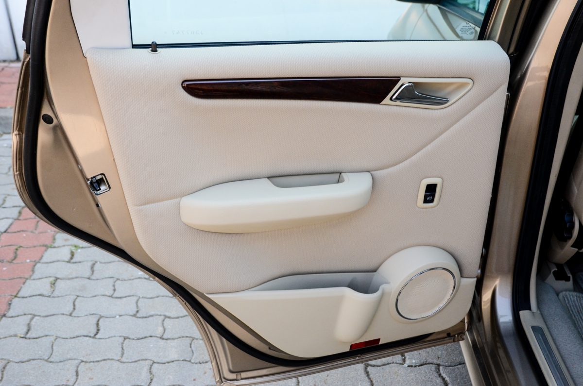 MERCEDES-BENZ A 150