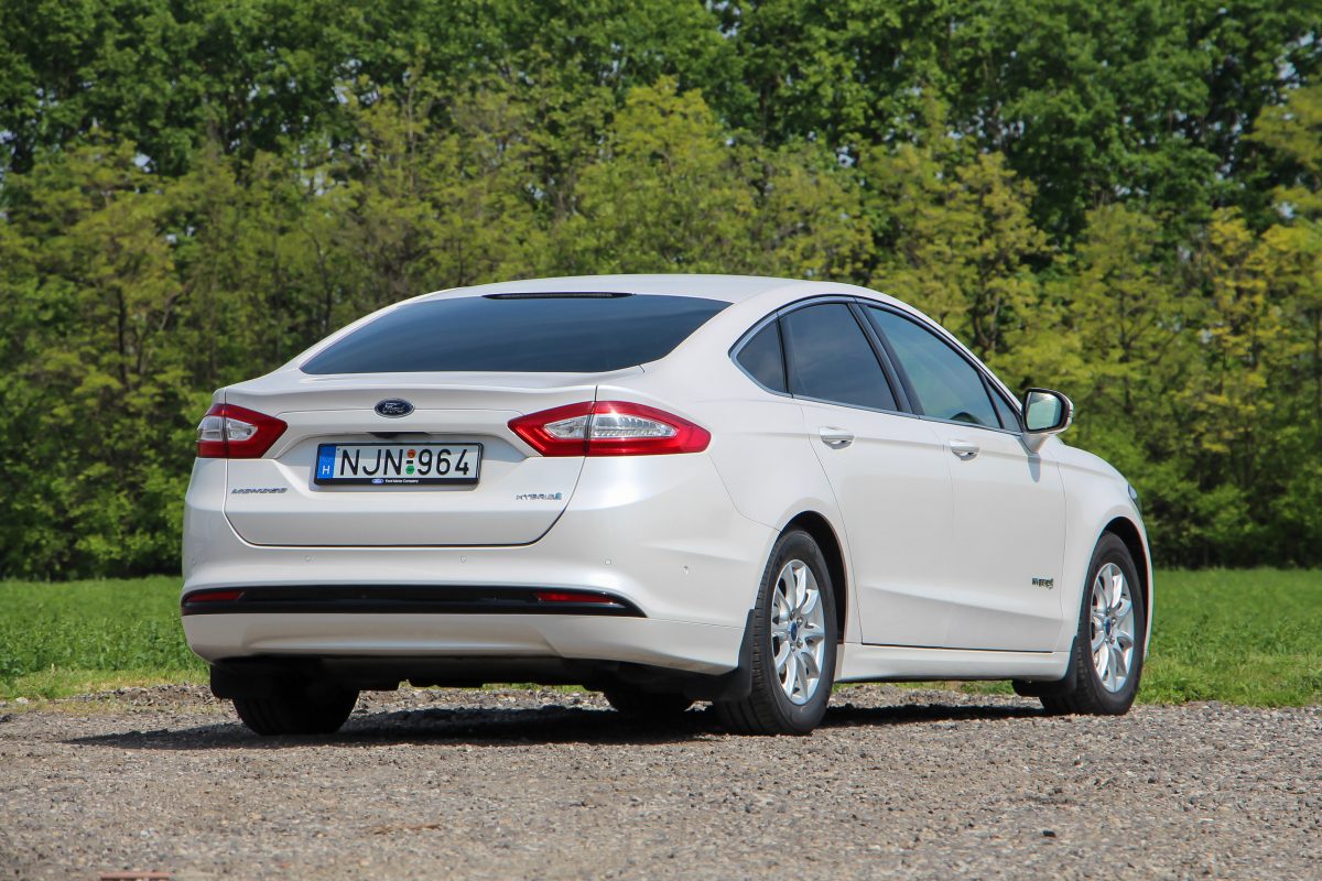 FORD MONDEO