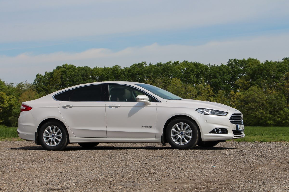 FORD MONDEO