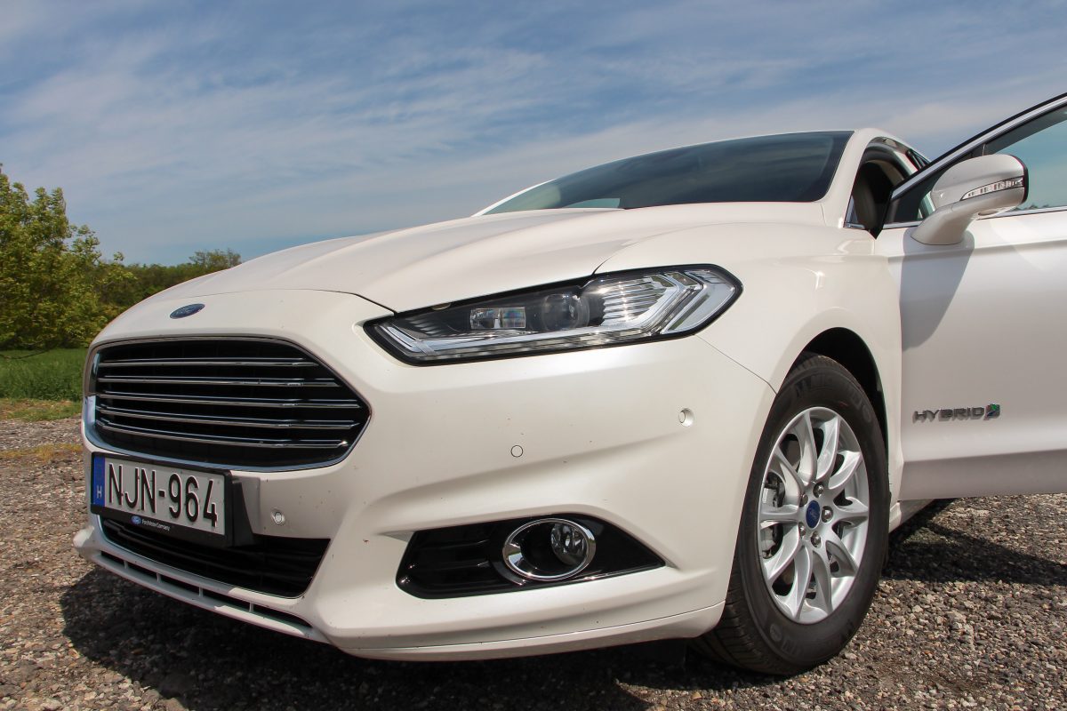 FORD MONDEO