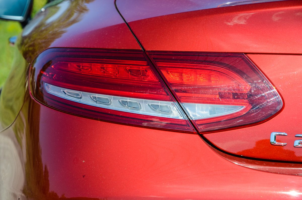 MERCEDES-BENZ C 250