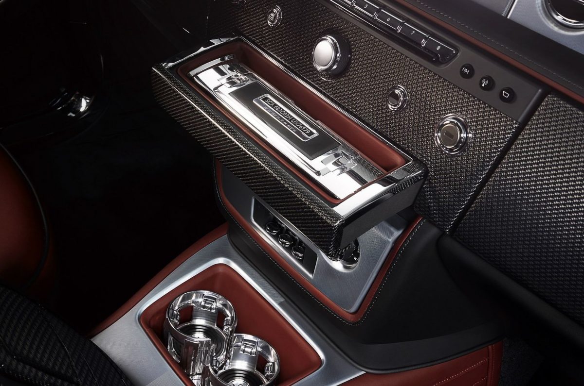 ROLLS-ROYCE PHANTOM