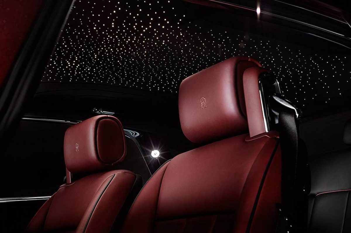 ROLLS-ROYCE PHANTOM