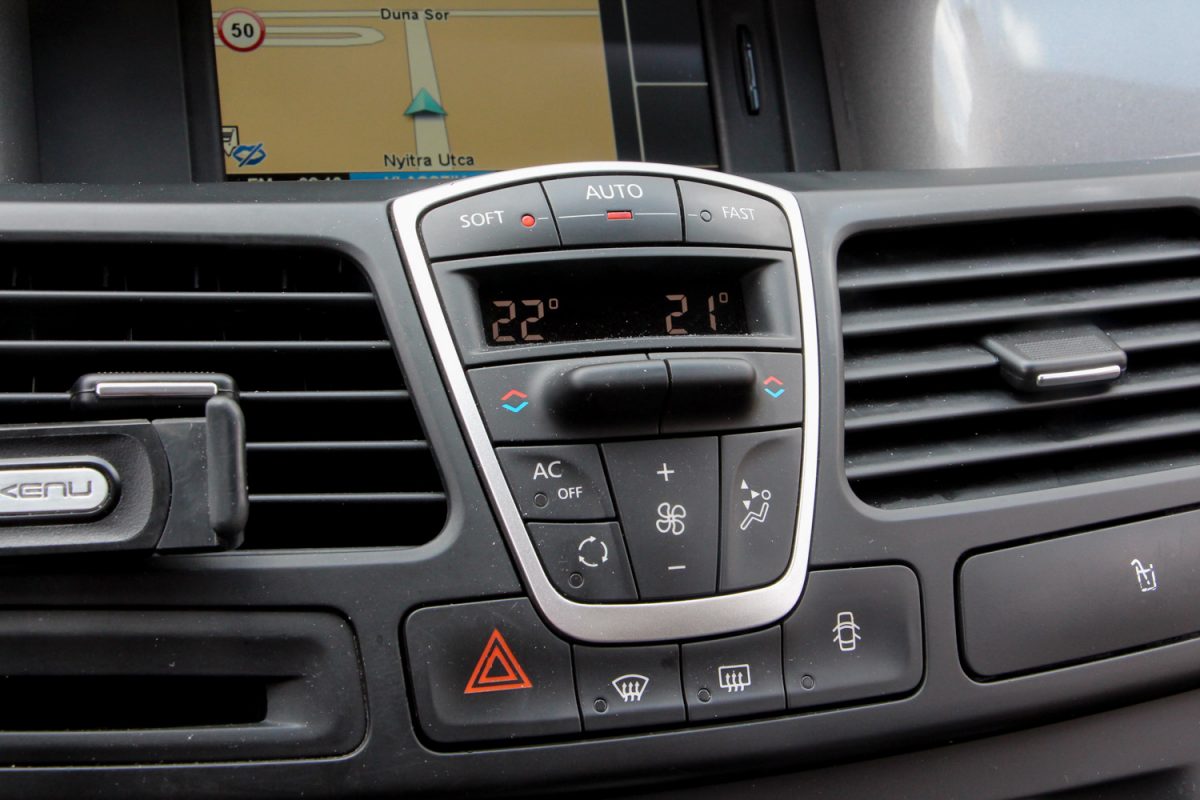 RENAULT LAGUNA