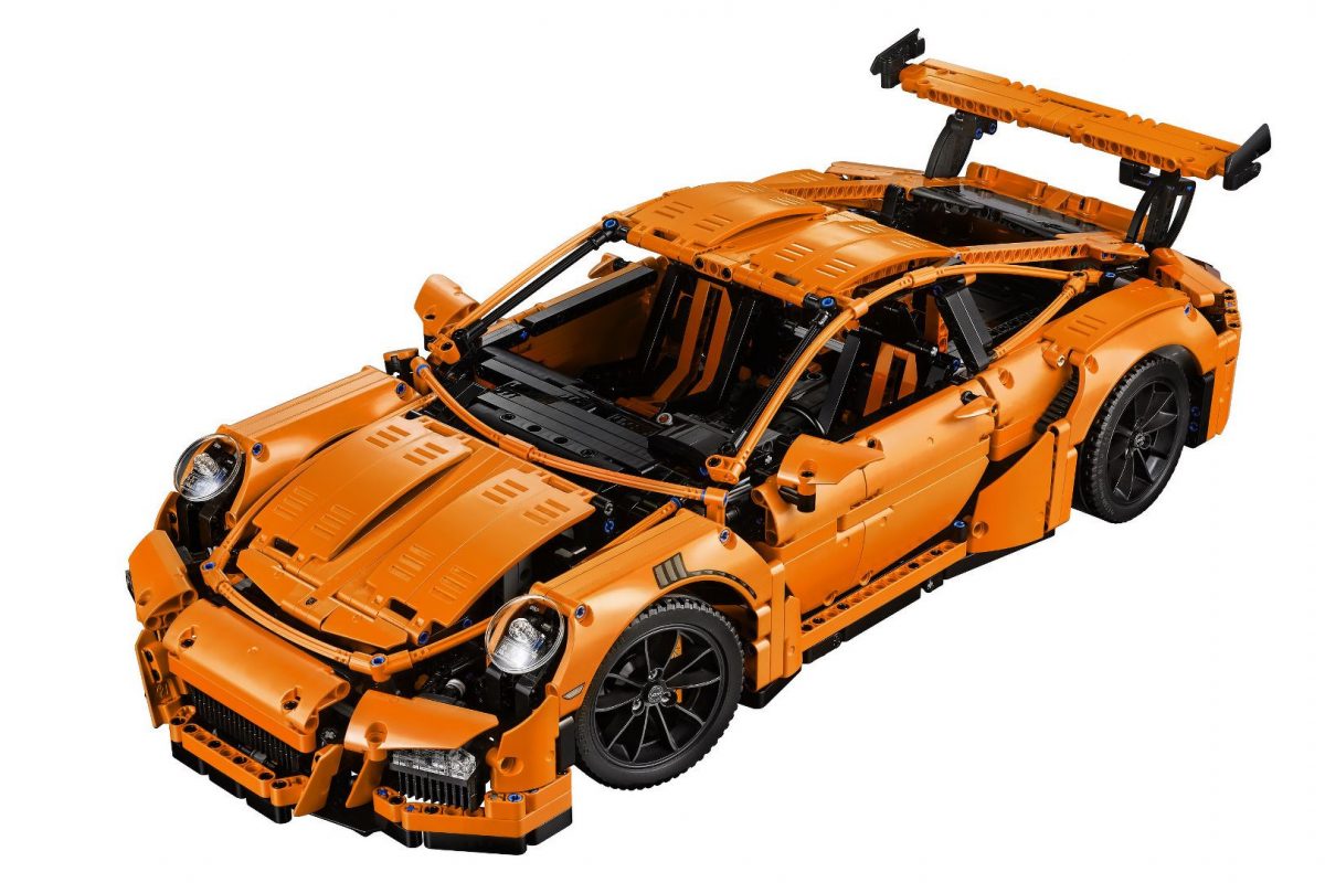 PORSCHE 911