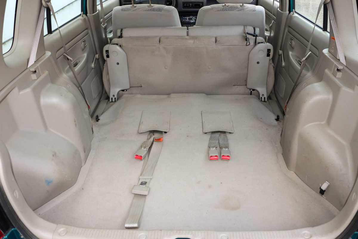 MAZDA DEMIO
