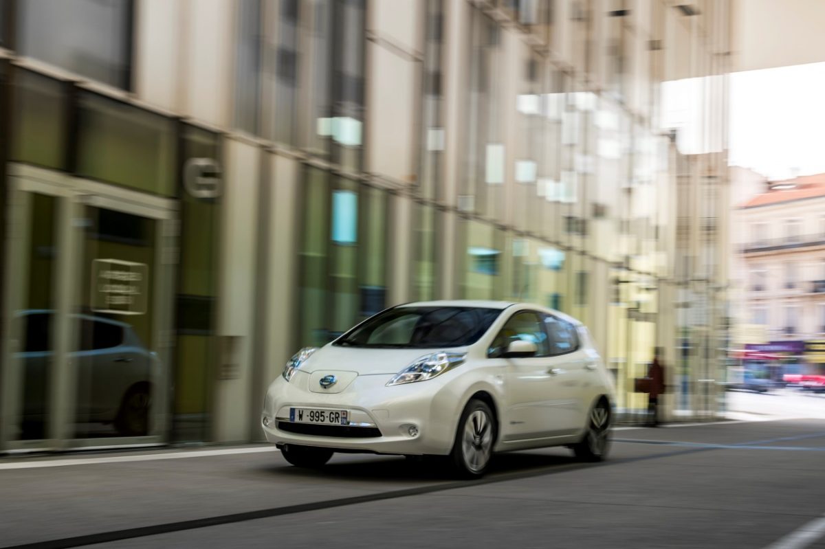 NISSAN LEAF