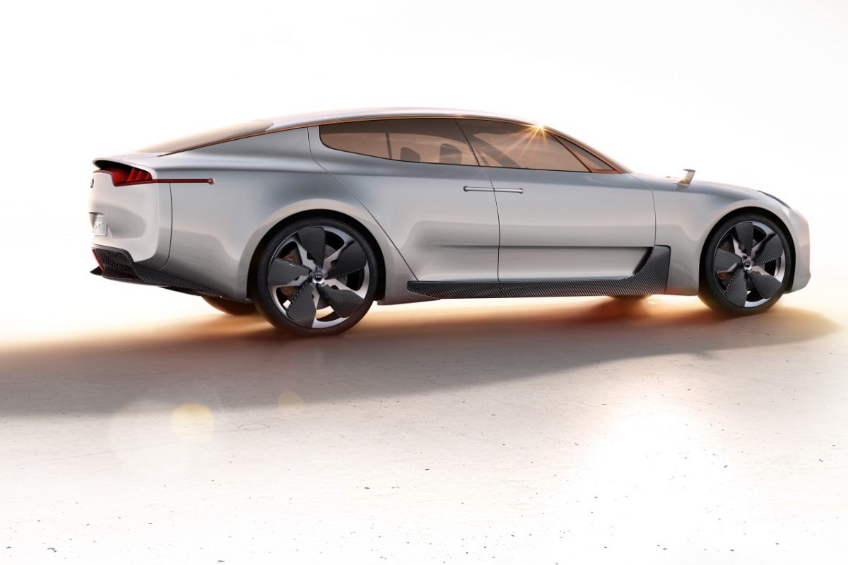 KIA OPIRUS