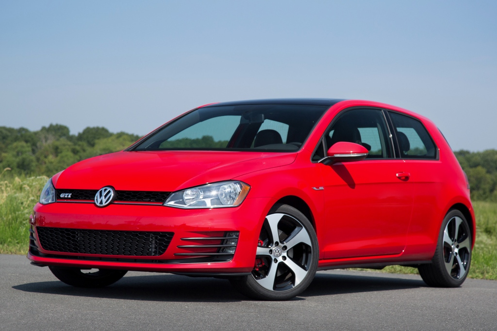 VOLKSWAGEN GOLF