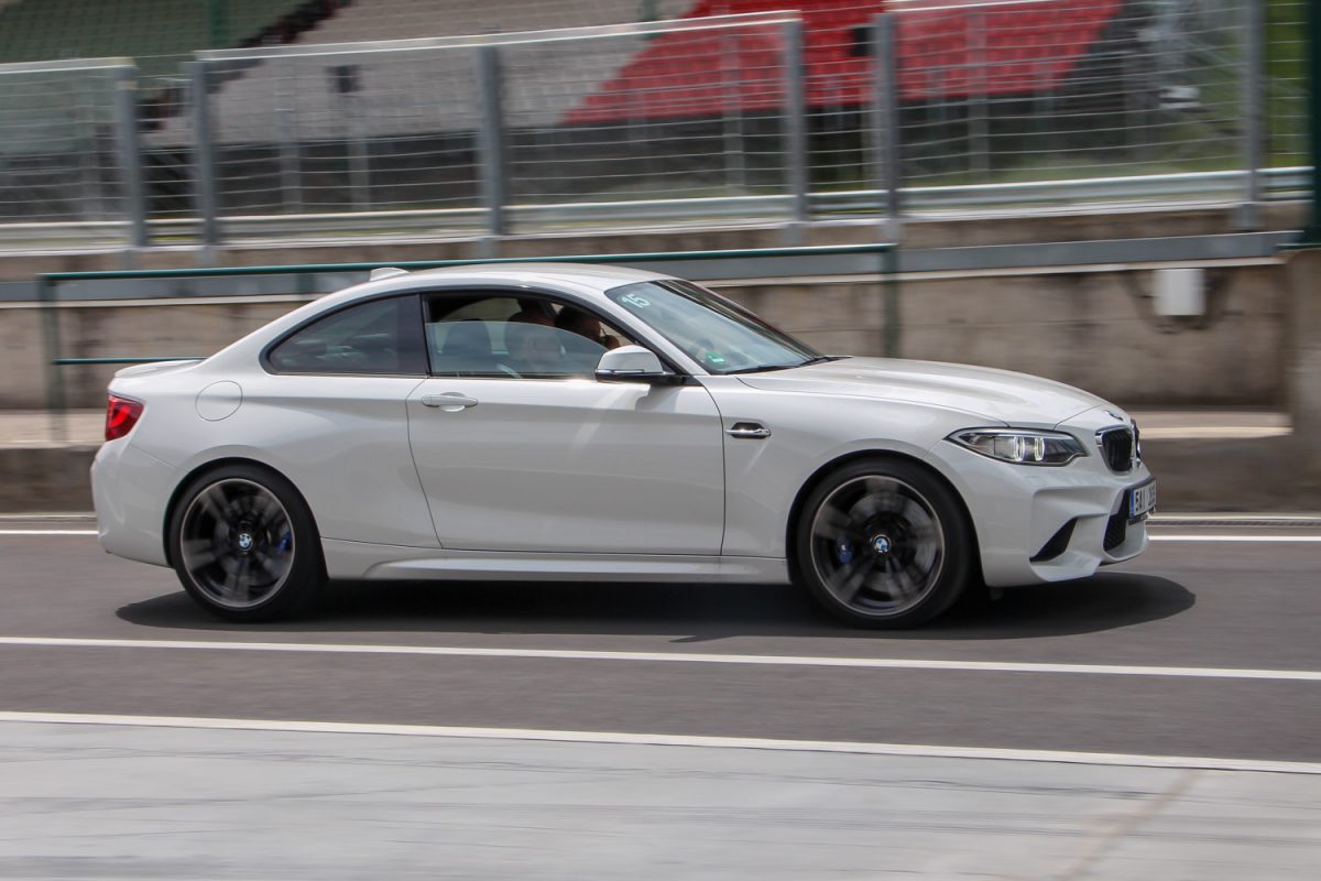 BMW 2-ES SOROZAT