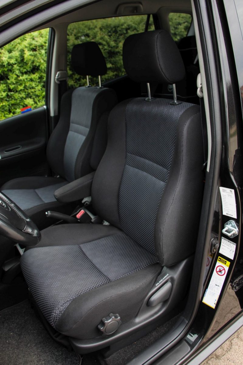 TOYOTA COROLLA VERSO