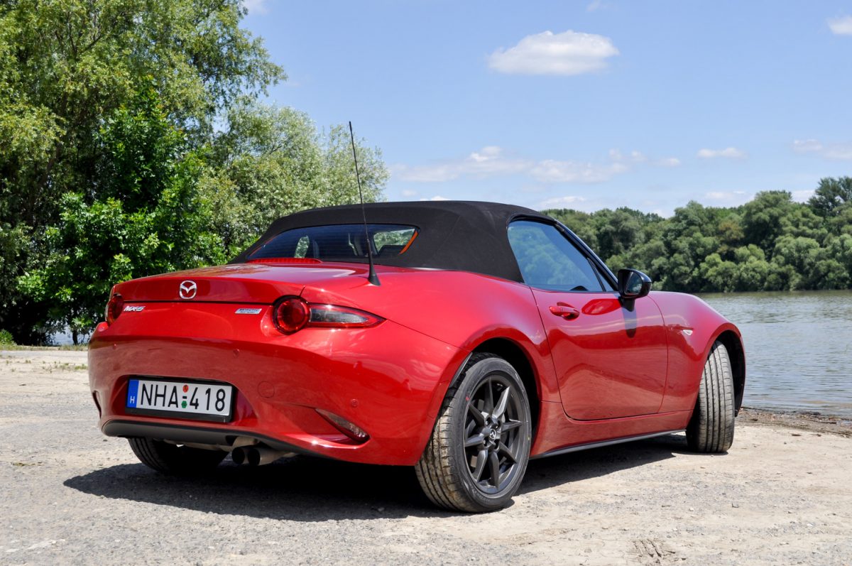 MAZDA MX-5