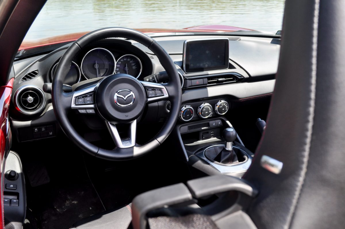 MAZDA MX-5