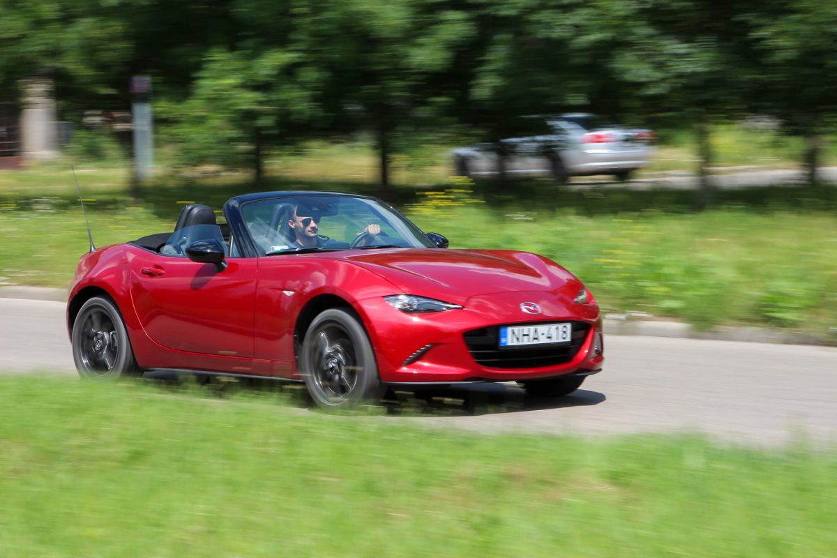 MAZDA MX-5