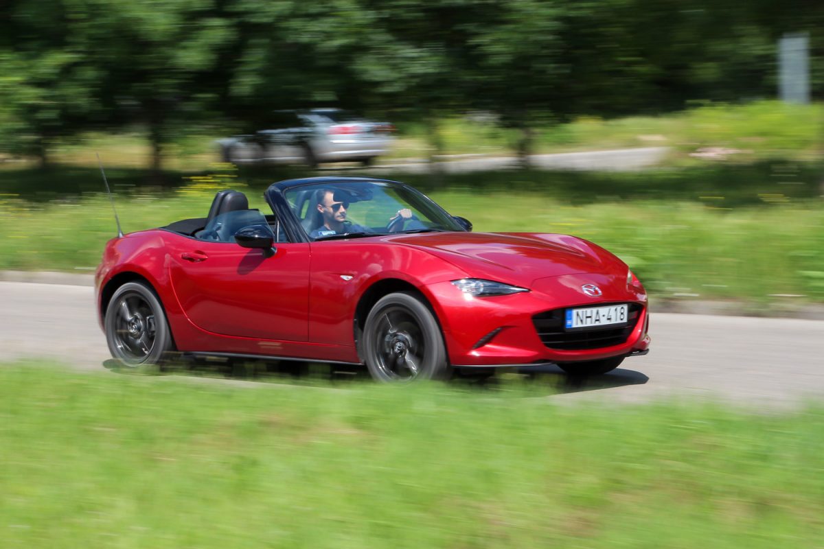 MAZDA MX-5