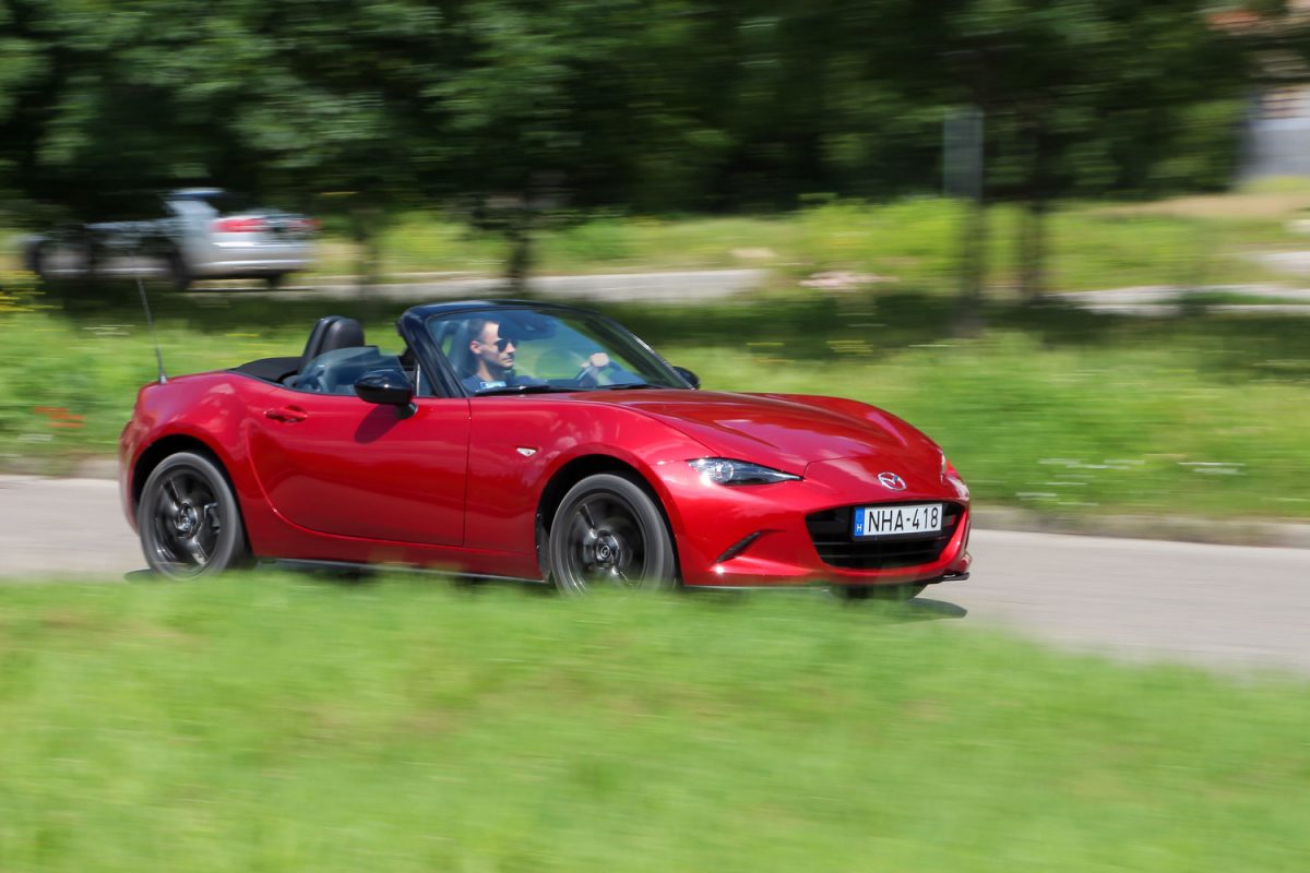 MAZDA MX-5