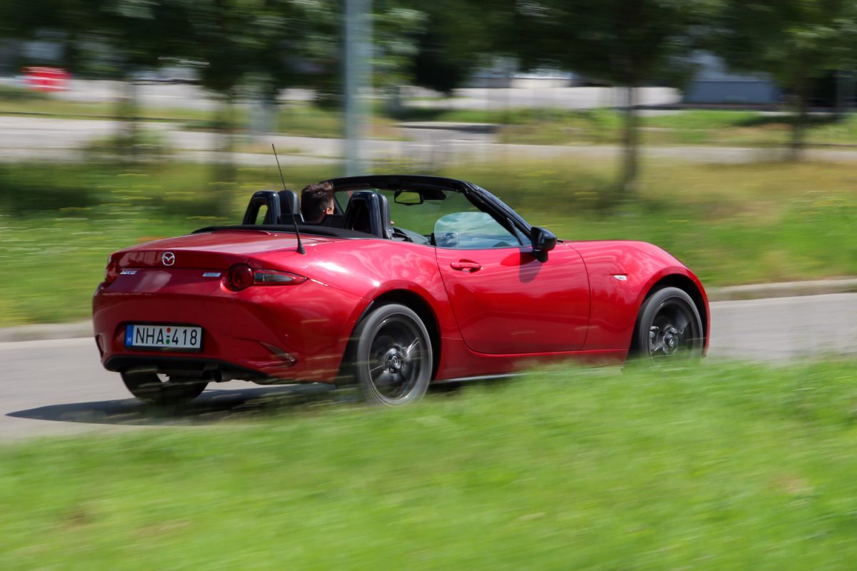 MAZDA MX-5