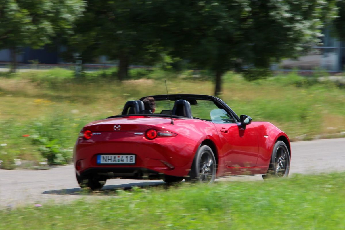 MAZDA MX-5