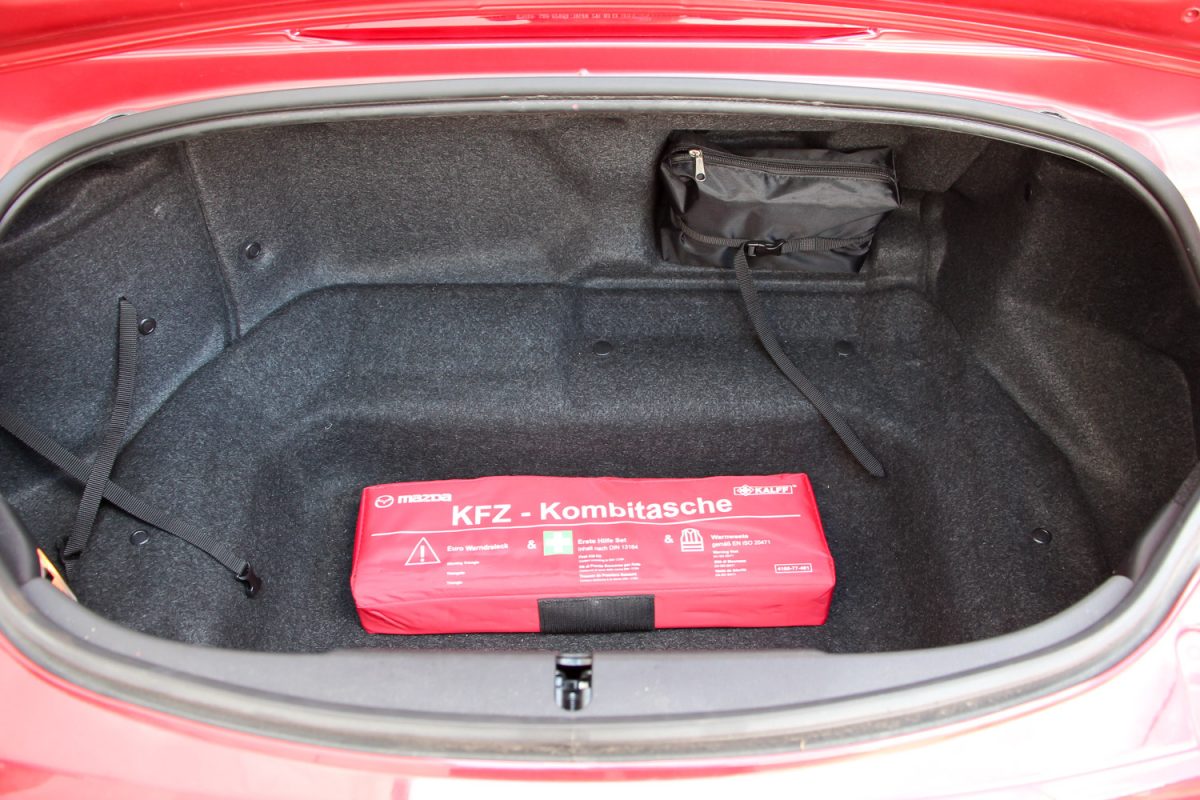 MAZDA MX-5